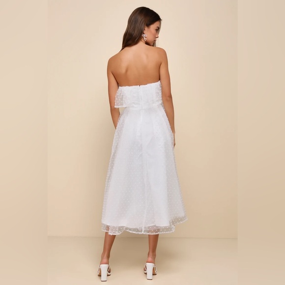 NWT Lulus Blissful Ideal White Strapless Ruffled Swiss Dot Midi Dress - Picture 4 of 9